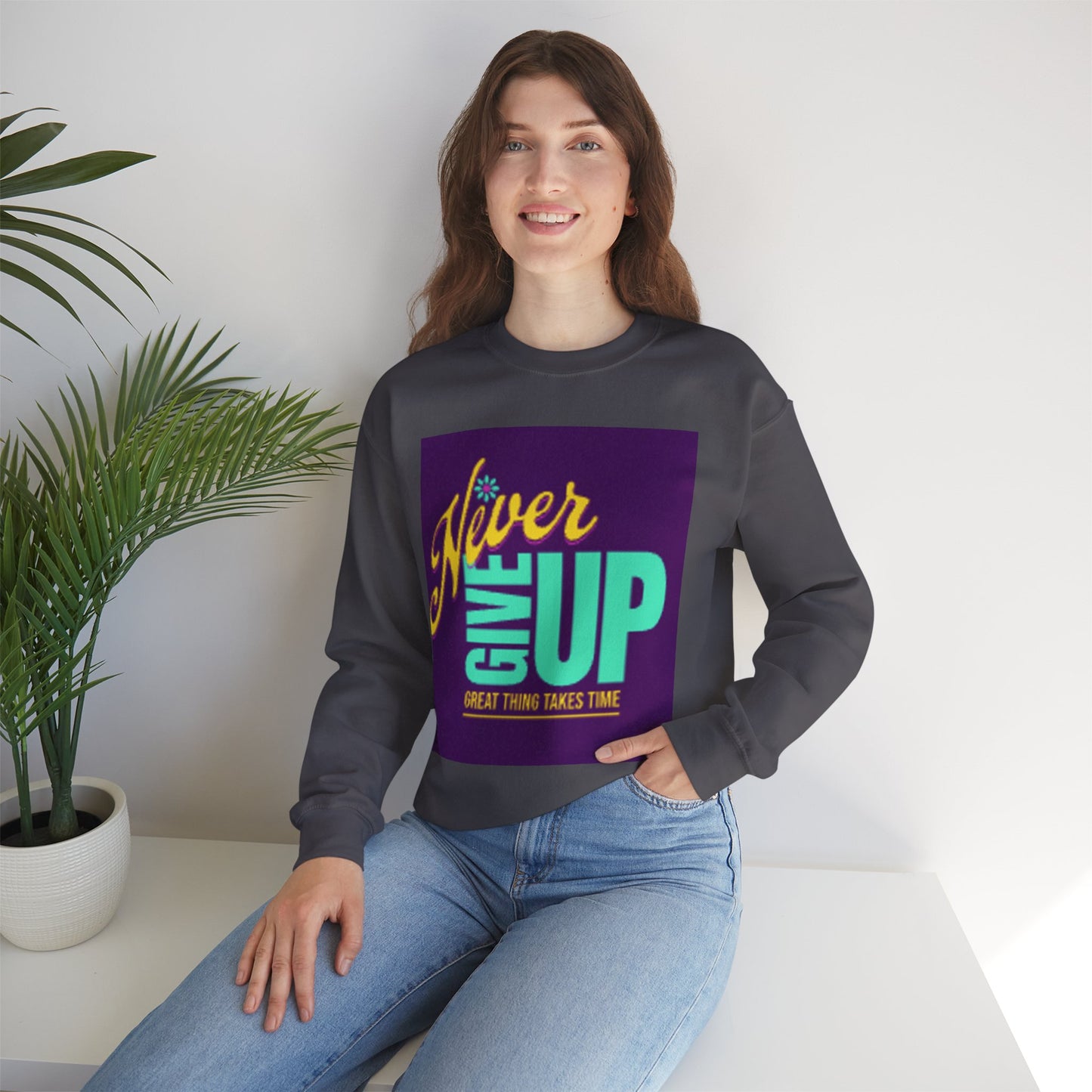 NEVER GIVE UP-Unisex Heavy Blend™ Crewneck Sweatshirt